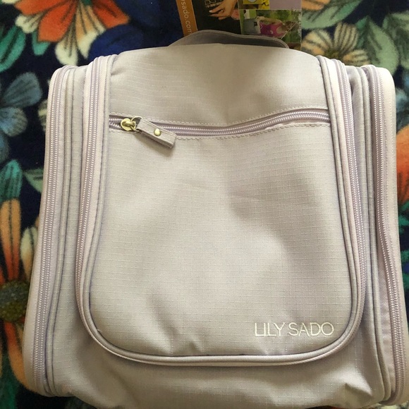 ***SOLD**2 Lily Sado Makeup Bags - Picture 7 of 12